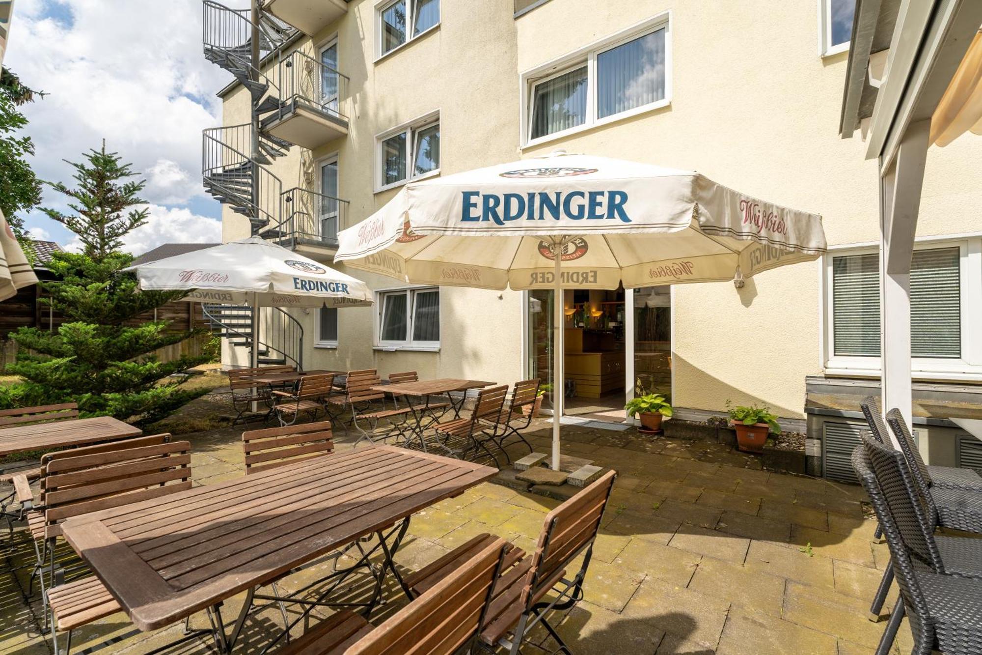 Airport Business Hotel Koeln Exteriör bild